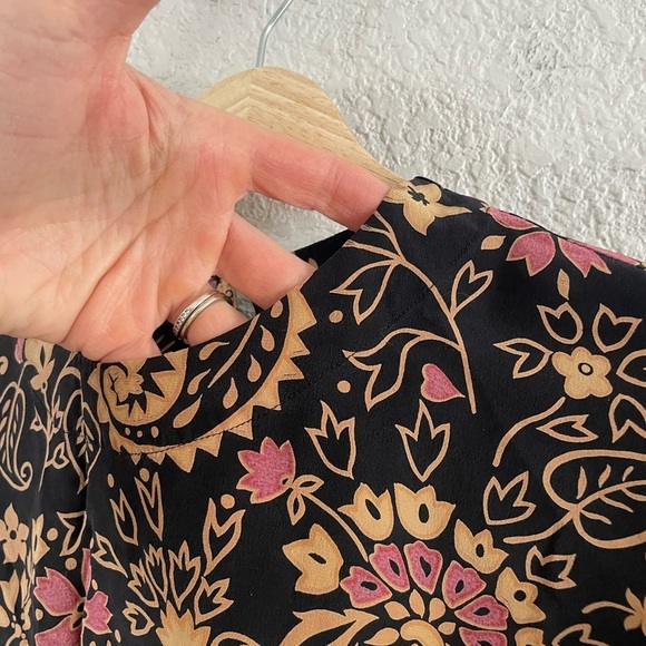Vintage Silk Floral Boxy Blouse - Picture 6 of 12